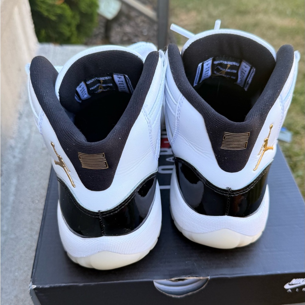 Jordan 11 - Picture 4 of 4